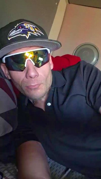 MisteryKiddo live cam on Cam4