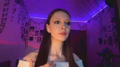 MistiHelfer live cam on Cam4