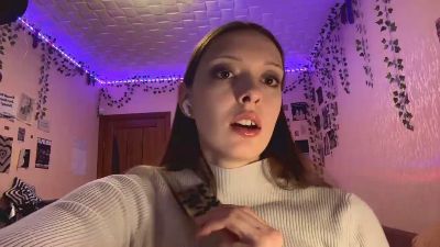 MistiHelfer live cam on Cam4