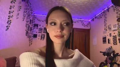 MistiHelfer live cam on Cam4
