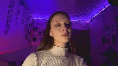 MistiHelfer live cam on Cam4