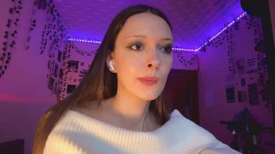 MistiHelfer live cam on Cam4
