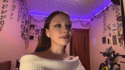 MistiHelfer live cam on Cam4