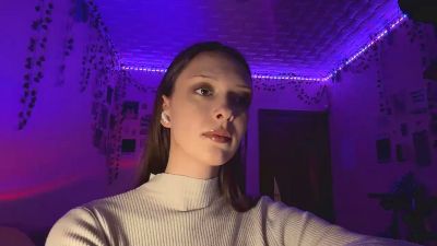 MistiHelfer live cam on Cam4