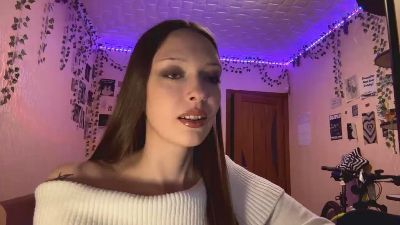 MistiHelfer live cam on Cam4
