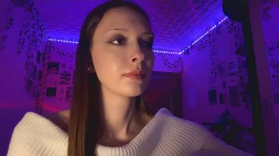 MistiHelfer live cam on Cam4