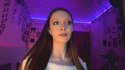 MistiHelfer live cam on Cam4