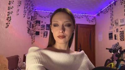 MistiHelfer live cam on Cam4