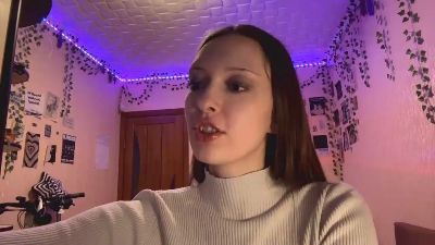 MistiHelfer live cam on Cam4