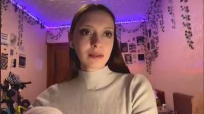 MistiHelfer live cam on Cam4