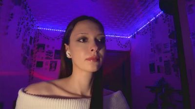 MistiHelfer live cam on Cam4