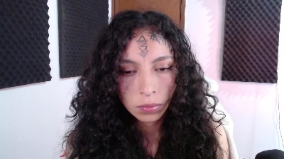 MistressAlana live cam on Cam4