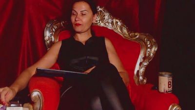 MistressMisty live cam on Cam4