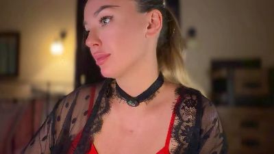 Mistress_Reina live cam on Cam4