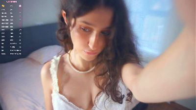 MistyBiser live cam on Cam4