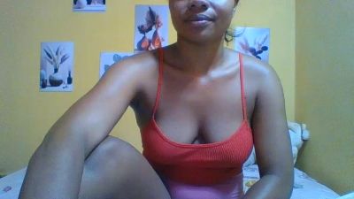 Mitia_01 live cam on Cam4