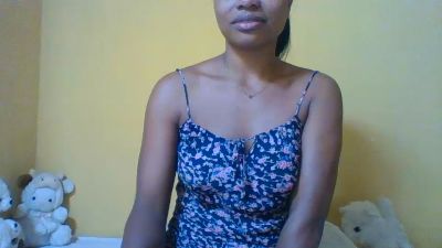 Mitia_01 live cam on Cam4
