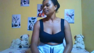 Mitia_01 live cam on Cam4