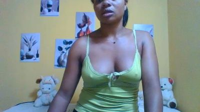 Mitia_01 live cam on Cam4
