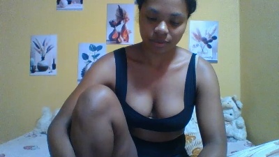 Mitia_01 live cam on Cam4