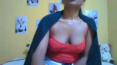 Mitia_01 live cam on Cam4
