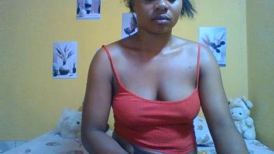 Mitia_01 live cam on Cam4