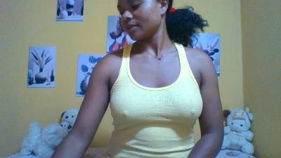 Mitia_01 live cam on Cam4