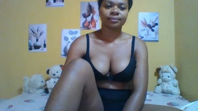 Mitia_01 live cam on Cam4