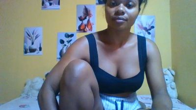 Mitia_01 live cam on Cam4