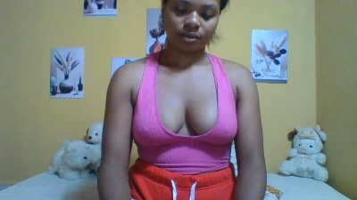 Mitia_01 live cam on Cam4
