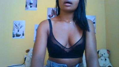 Mitia_01 live cam on Cam4