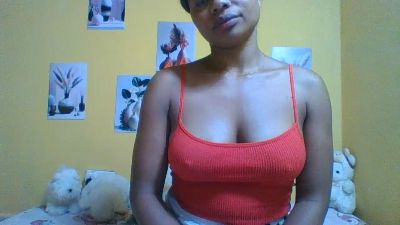 Mitia_01 live cam on Cam4