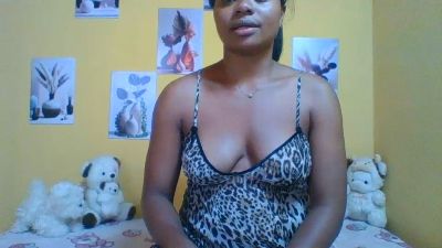 Mitia_01 live cam on Cam4