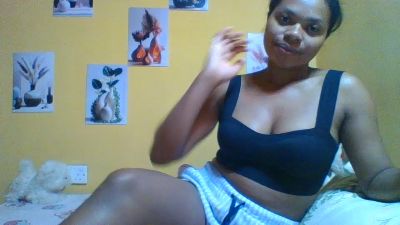 Mitia_01 live cam on Cam4
