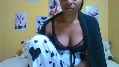 Mitia_01 live cam on Cam4