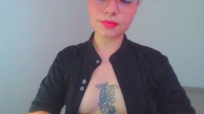 Mitsuha_small live cam on Cam4