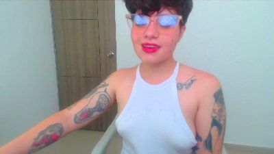 Mitsuha_small live cam on Cam4