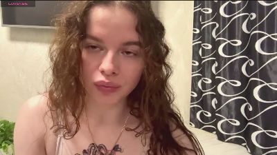 MitziLansden live cam on Cam4