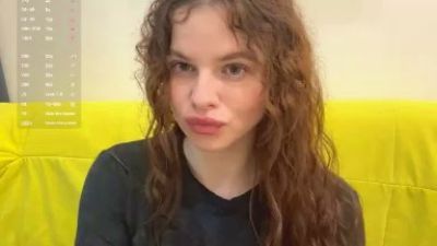 MitziLansden live cam on Cam4