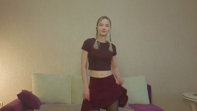 MitzieParonto live cam on Cam4