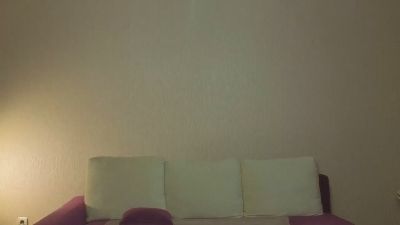 MitzieParonto live cam on Cam4