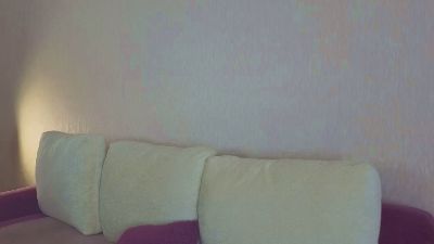MitzieParonto live cam on Cam4