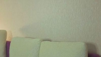 MitzieParonto live cam on Cam4