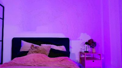 Miu_Maka live cam on Cam4