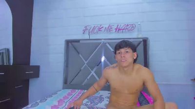 Mixed_Energy live cam on Cam4