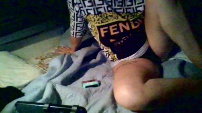 MizzMoist live cam on Cam4
