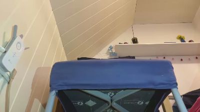 MkEnergy live cam on Cam4