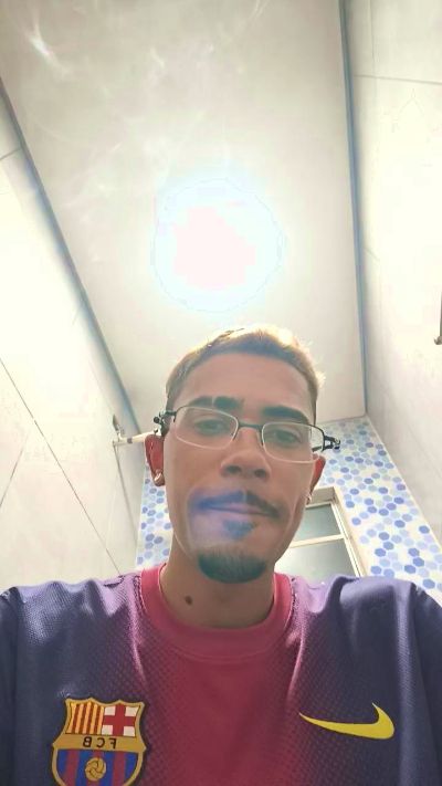 MlkPentelhud0 live cam on Cam4