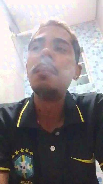 MlkPentelhud0 live cam on Cam4