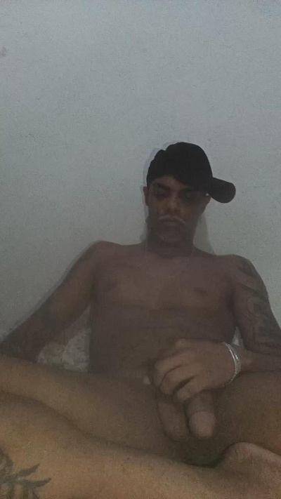 Mlk_leiteiro live cam on Cam4